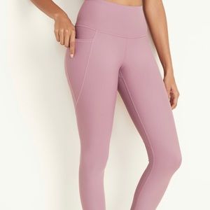 High-Waisted 7/8-Length Side-Pocket Leggings